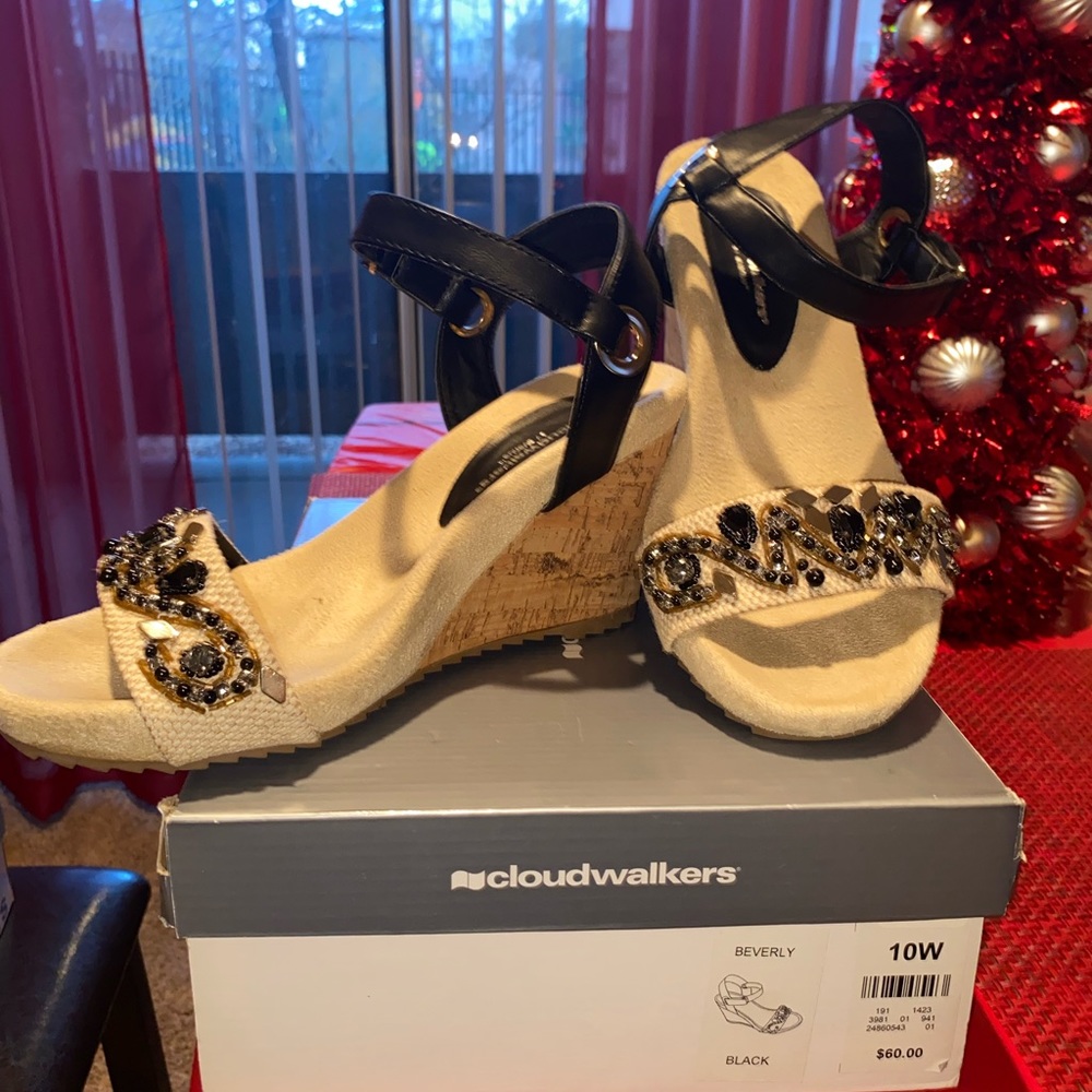 Women’s Wedge Sandal